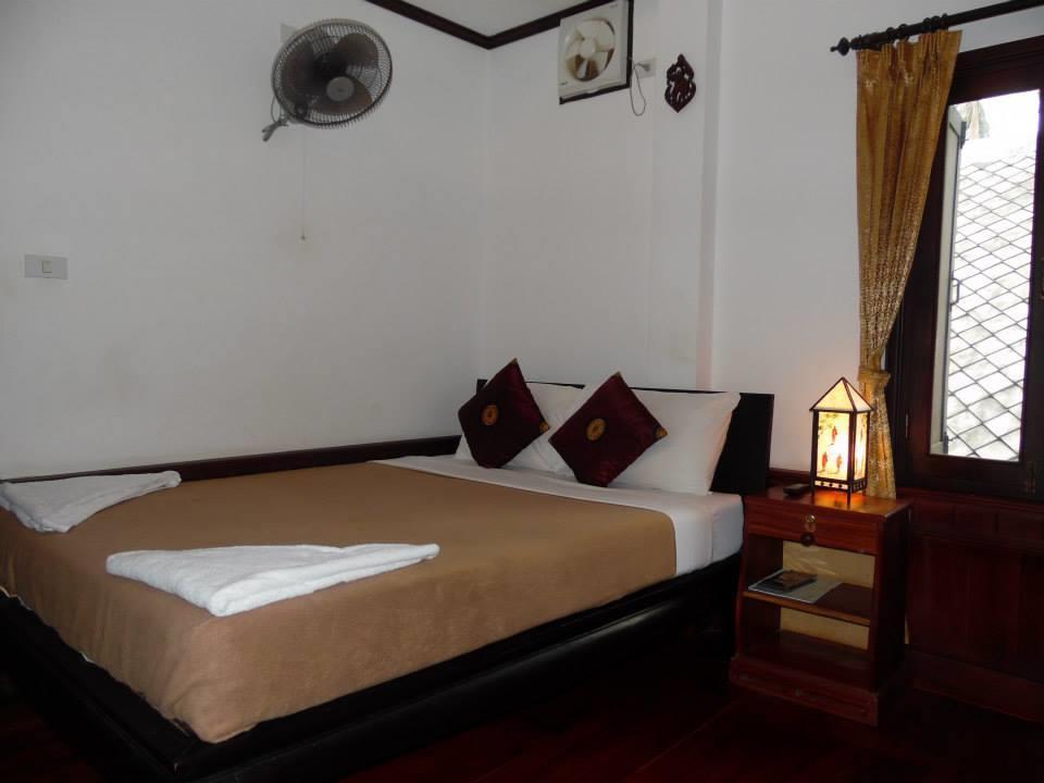 Phousi 2 Guesthouse Luang Prabang Extérieur photo