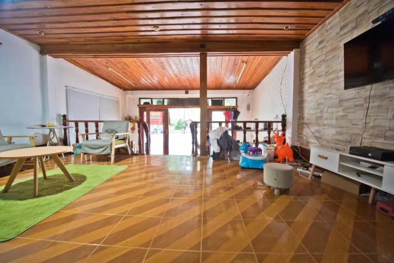 Phousi 2 Guesthouse Luang Prabang Extérieur photo